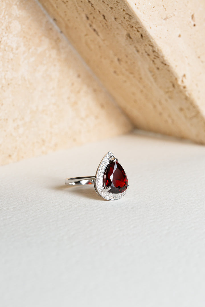 Garnet and diamond cocktail ring