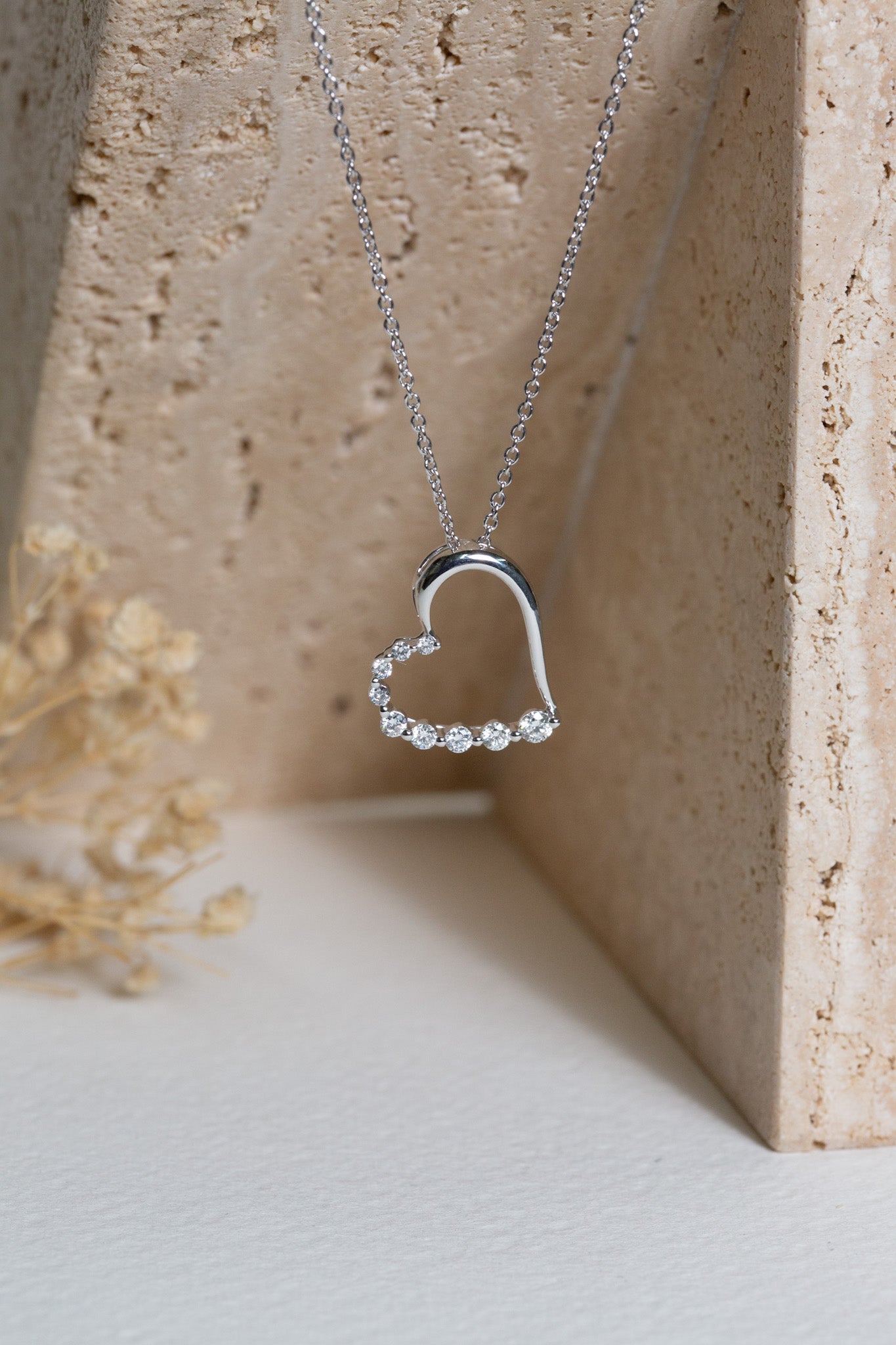 White gold heart necklace with diamonds