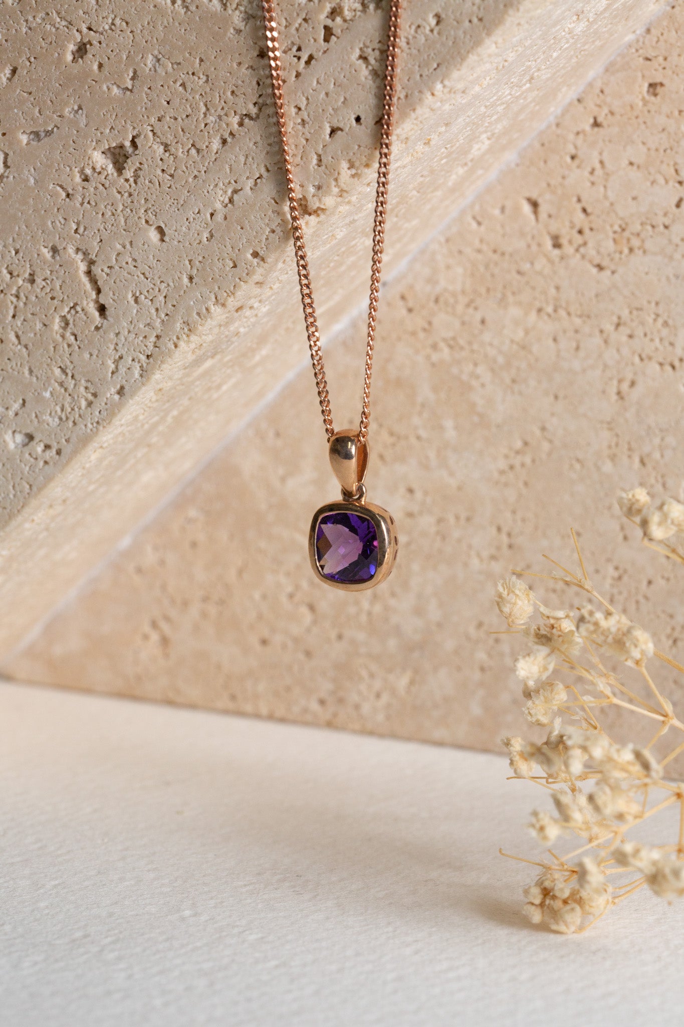 Violette Amethyst Pendant