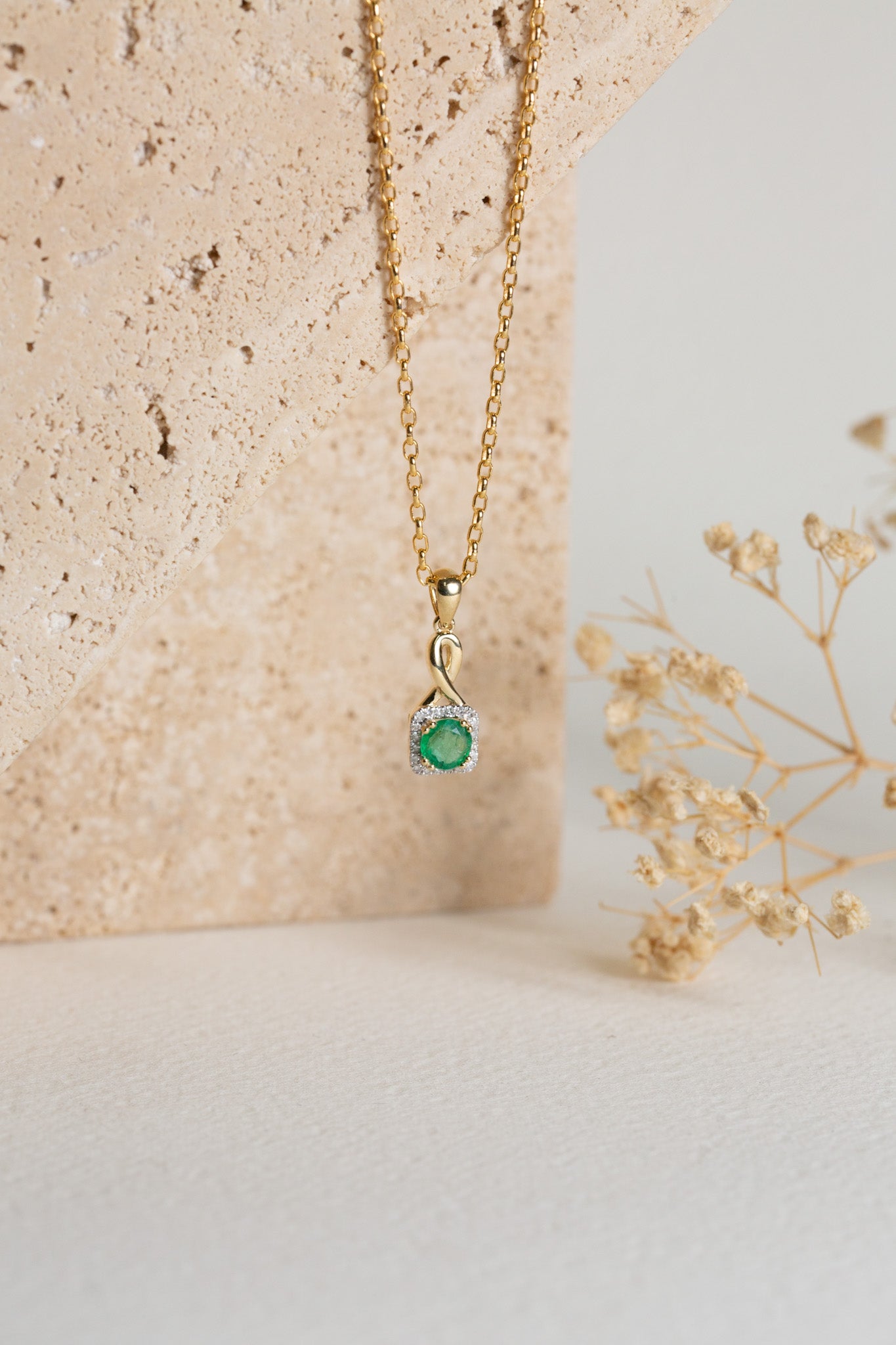 Cleo Emerald & Diamond Pendant