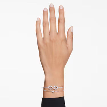 Silver bracelet with infinity sign