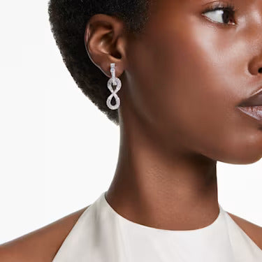 Drop earrings set with Swarovski crystals