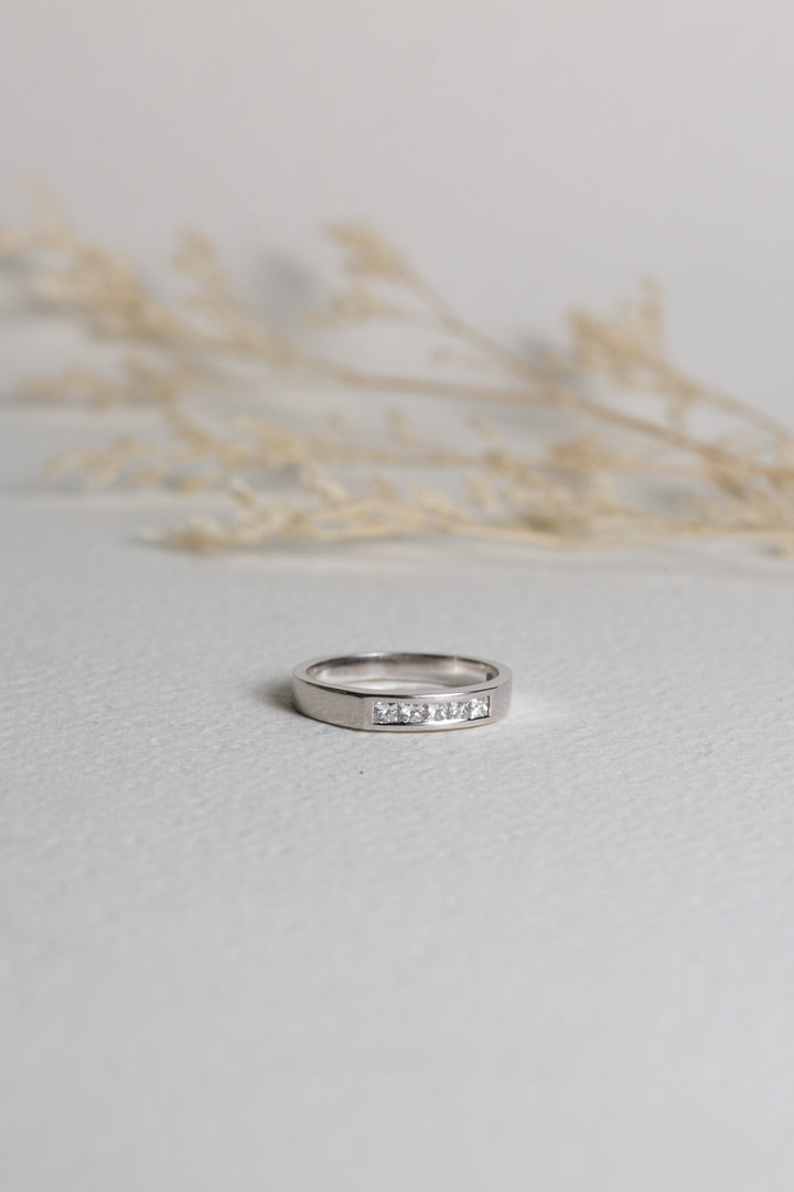 Princess-cut diamond wedding ring