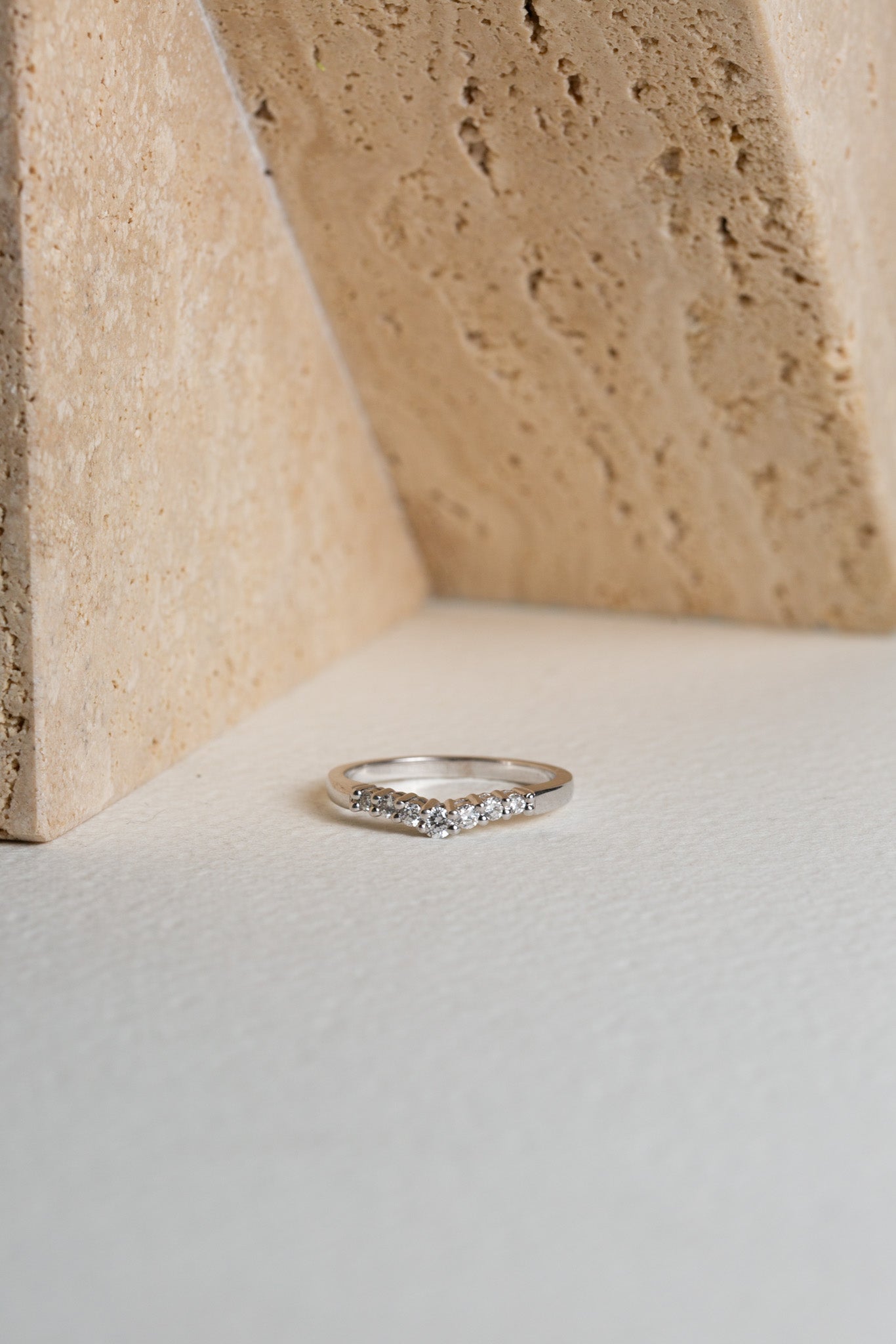 White gold diamond wedding ring