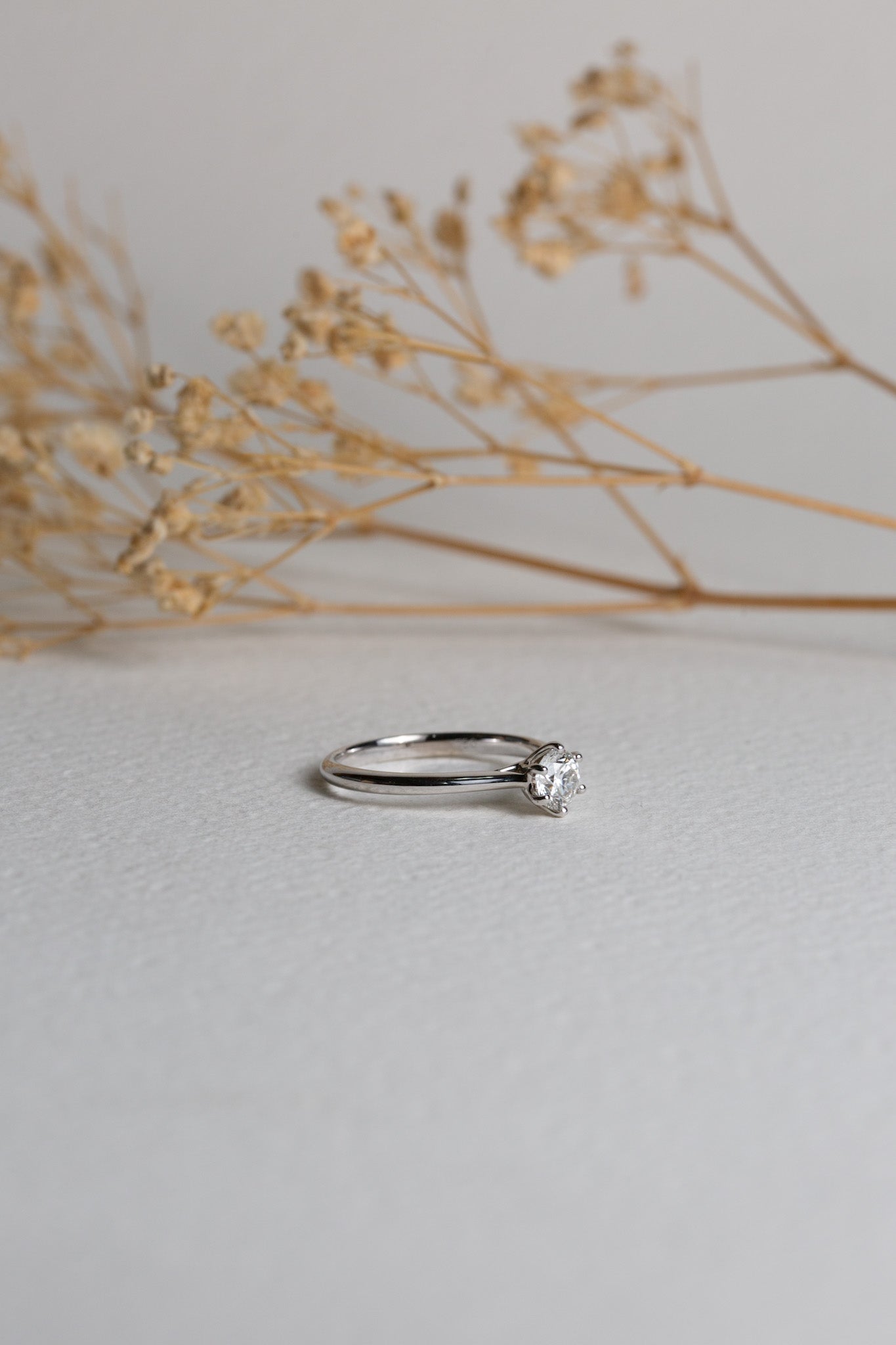 White gold diamond solitaire ring