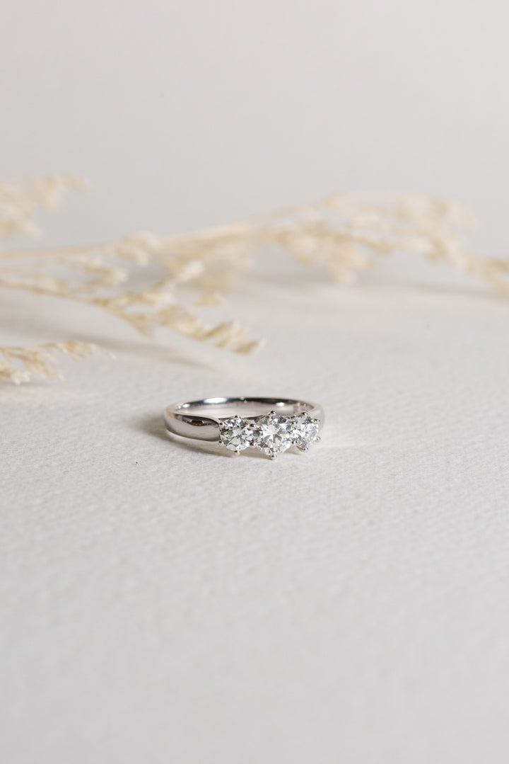 18ct white gold trilogy diamond ring
