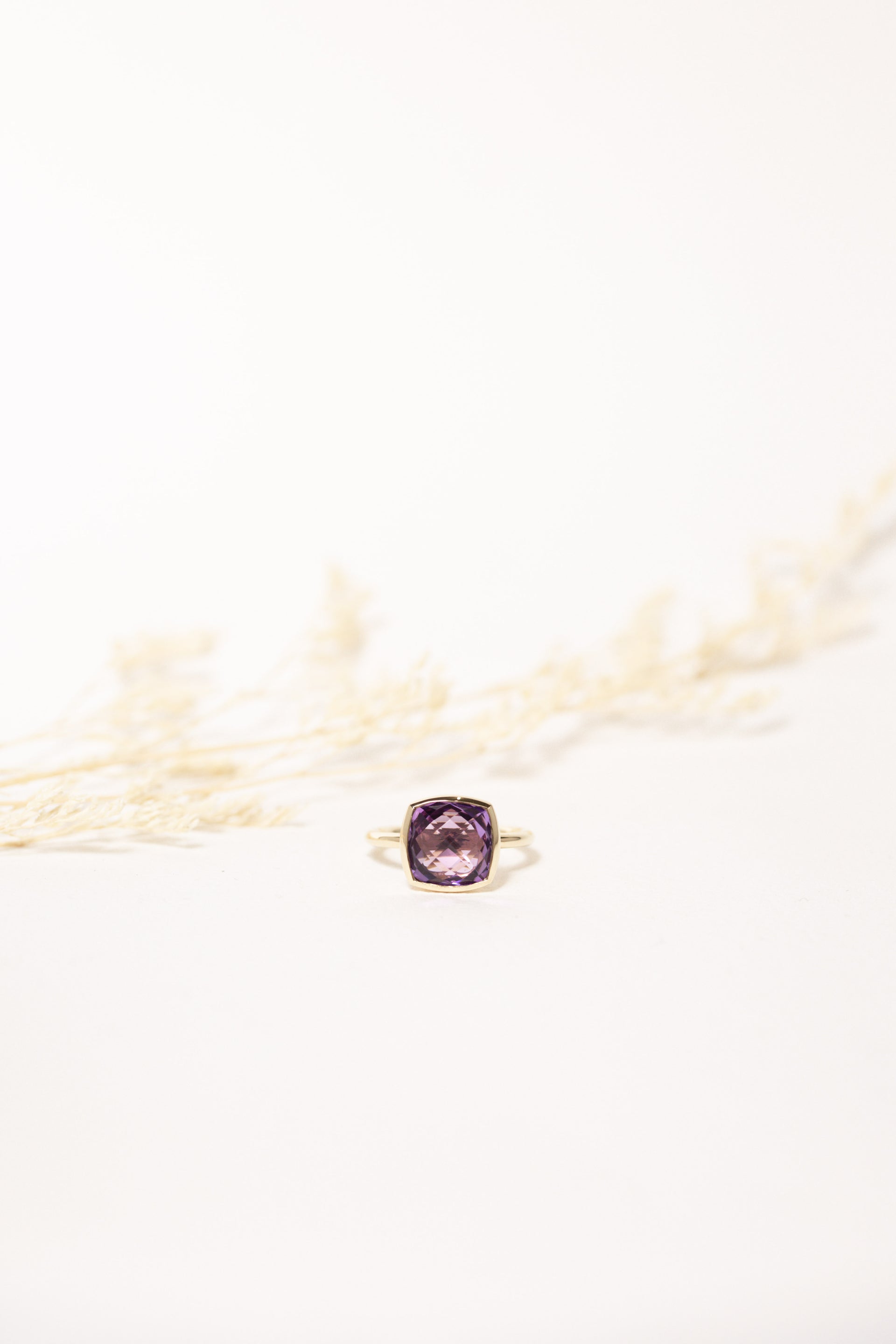 Elara Amethyst Ring