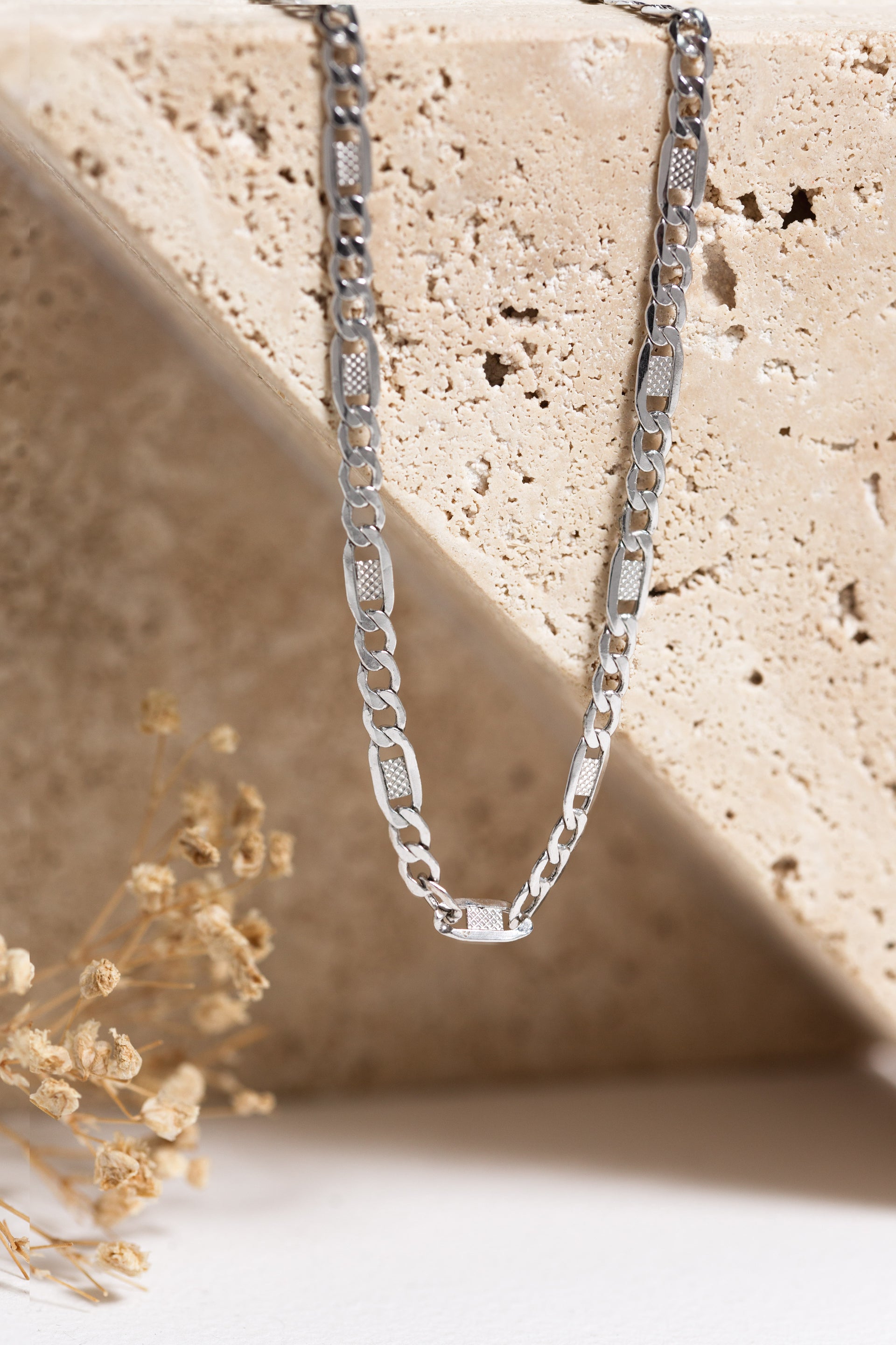 Essential Figaro Chain Necklace
