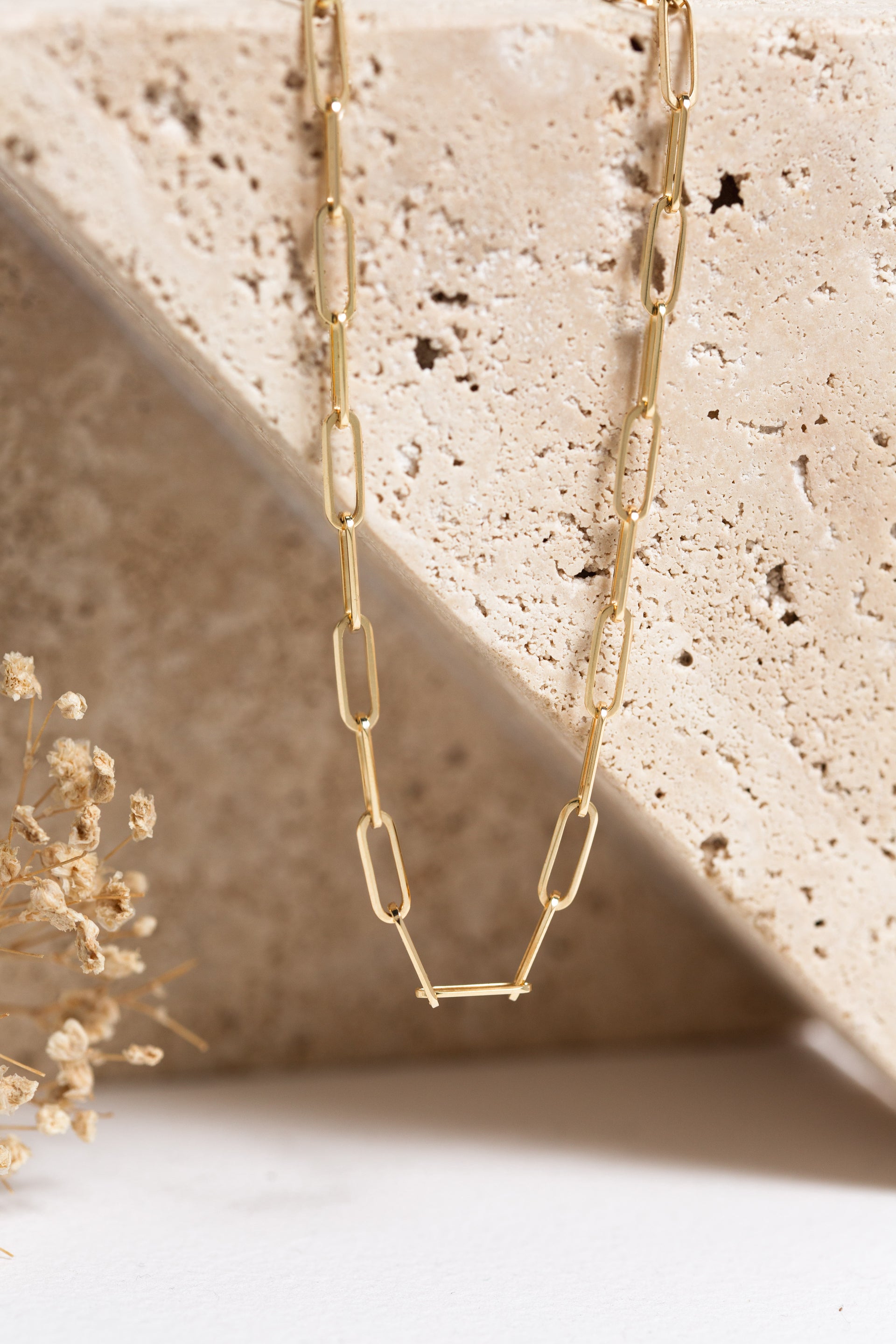 Essential Paperclip Chain Necklace