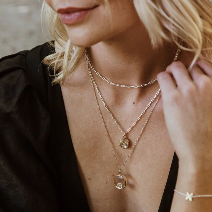 Stow 9ct Gold Little Bird Charm Profile & Feather Detail | Wrights Jewellers NZ