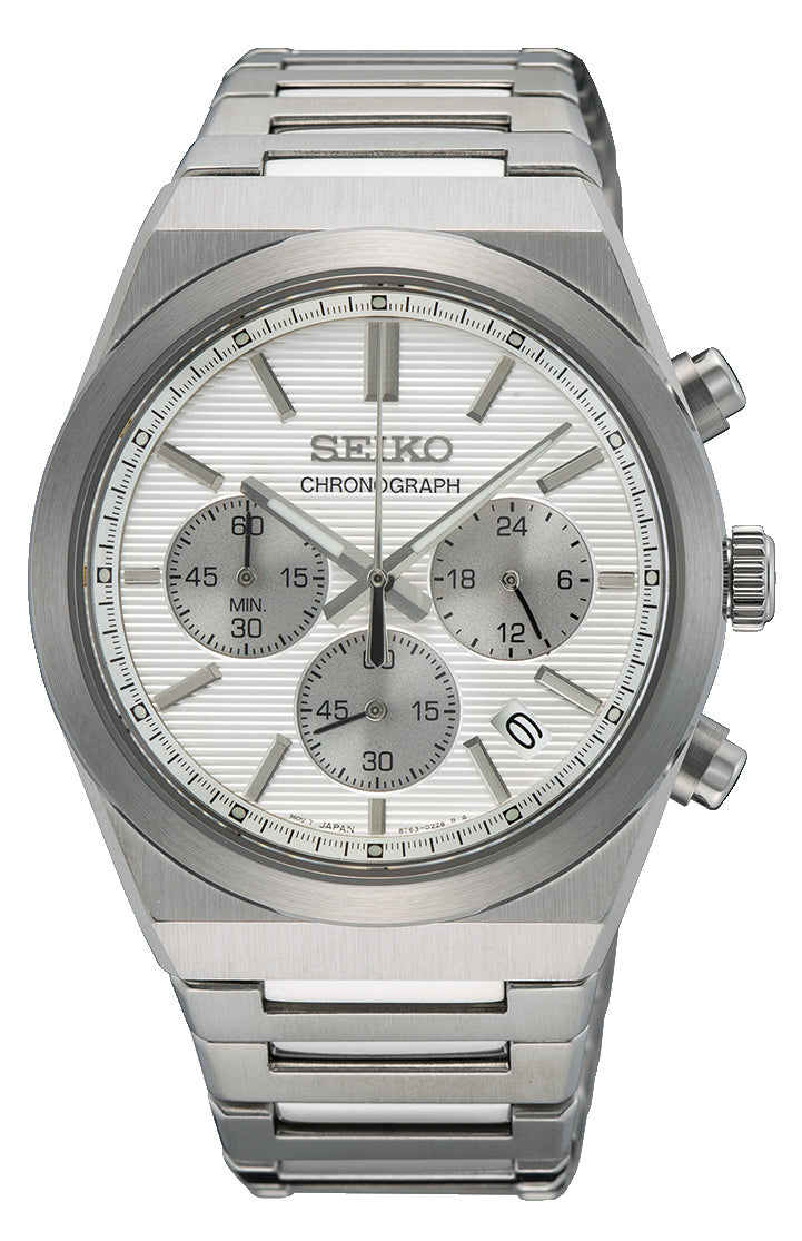 Seiko chronograph with stainless steel bracelet