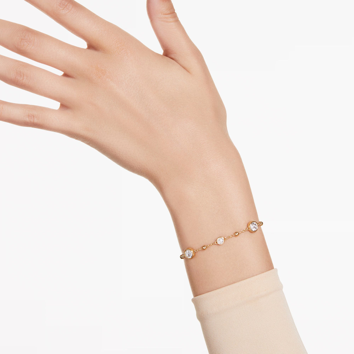 Swarovski Imber scattered bracelet detail