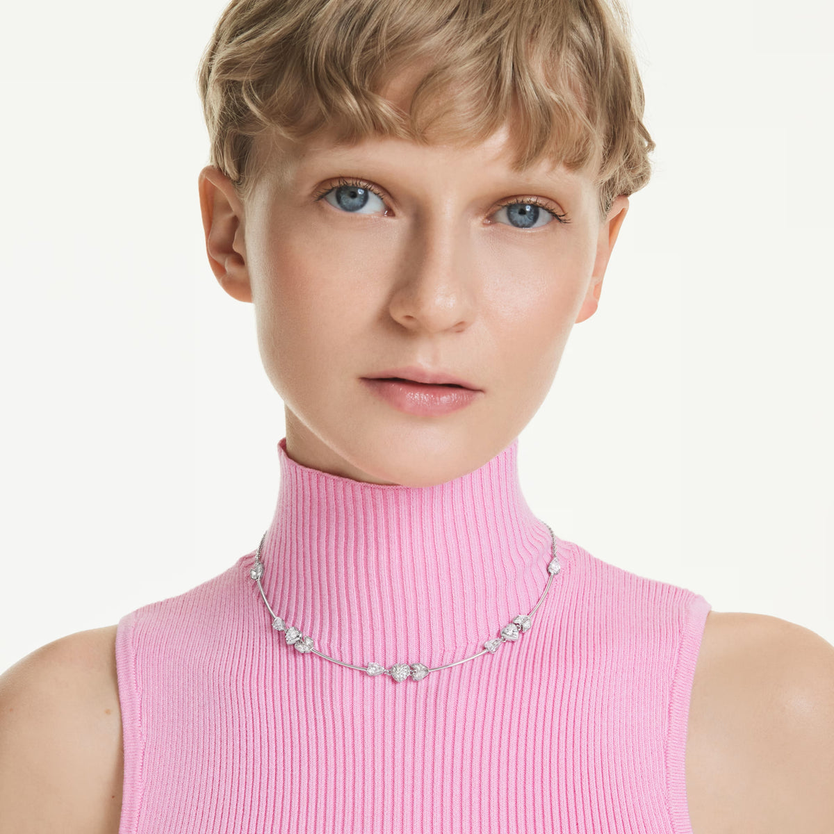 Swarovski Idyllia necklace with rhodium-plated crystal heart and arrow motifs