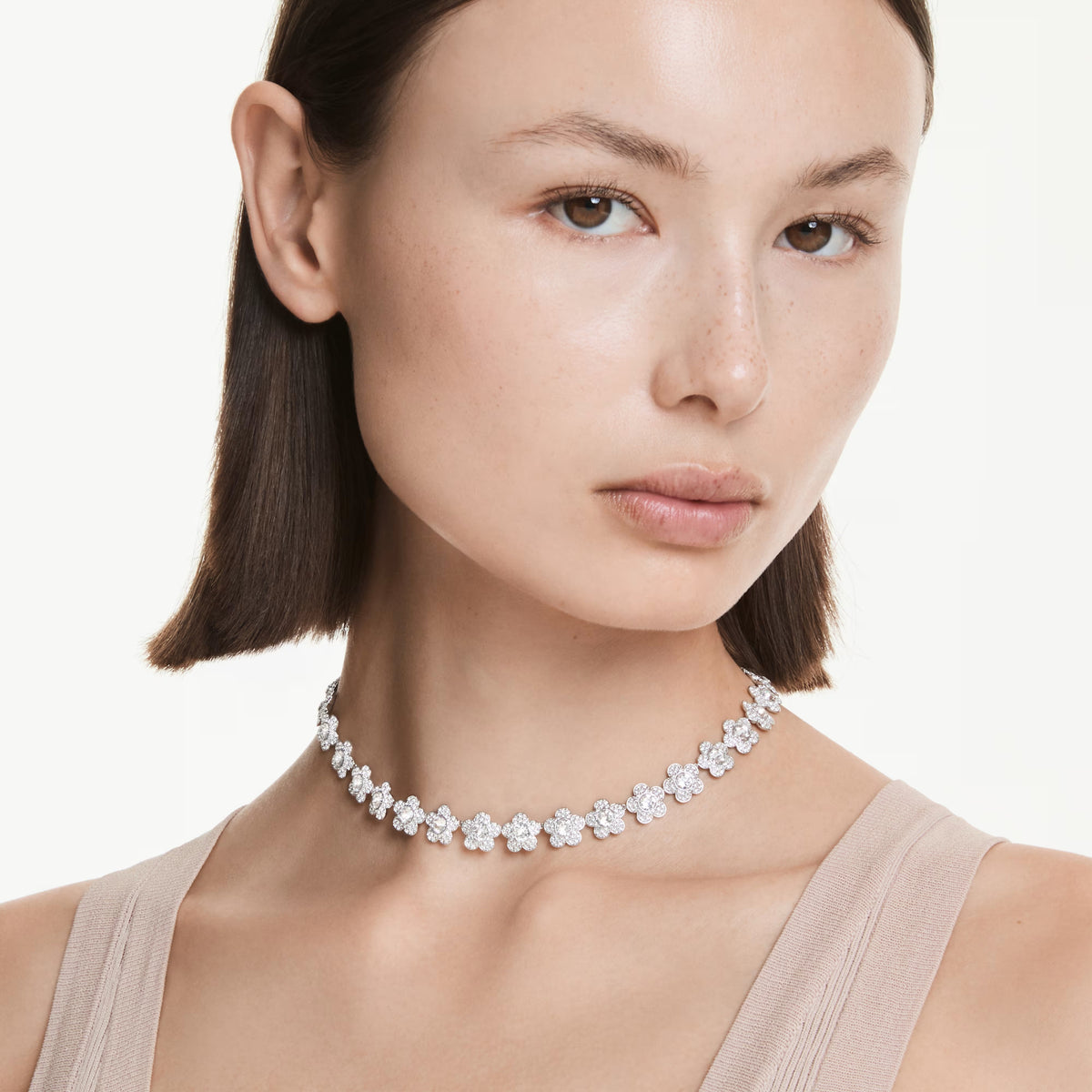 Ariana Grande x Swarovski flower necklace, pavé petal detail