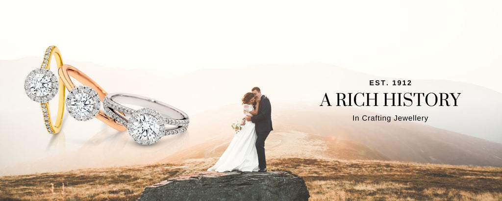 Halo diamond engagement rings